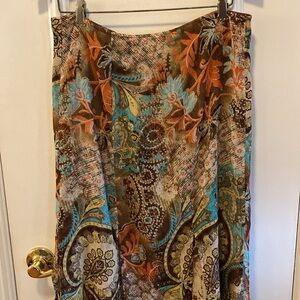Gorgeous RQT Brand 3/4 length Skirt